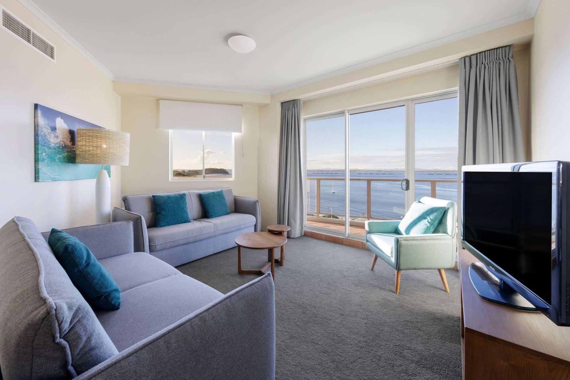Ramada Resort By Wyndham Shoal Bay Buitenkant foto